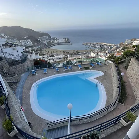 A Cliffside Ocean View Sanctuary For Couples *