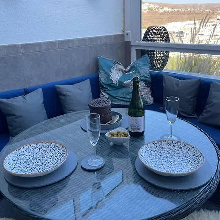 A Cliffside Ocean View Sanctuary For Couples Lägenhet