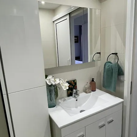 A Cliffside Ocean View Sanctuary For Couples *