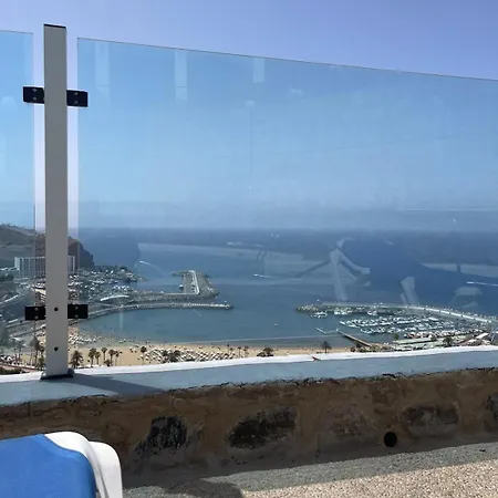 A Cliffside Ocean View Sanctuary For Couples 公寓 Mogán