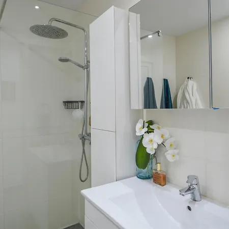 A Cliffside Ocean View Sanctuary For Couples 公寓 Mogán