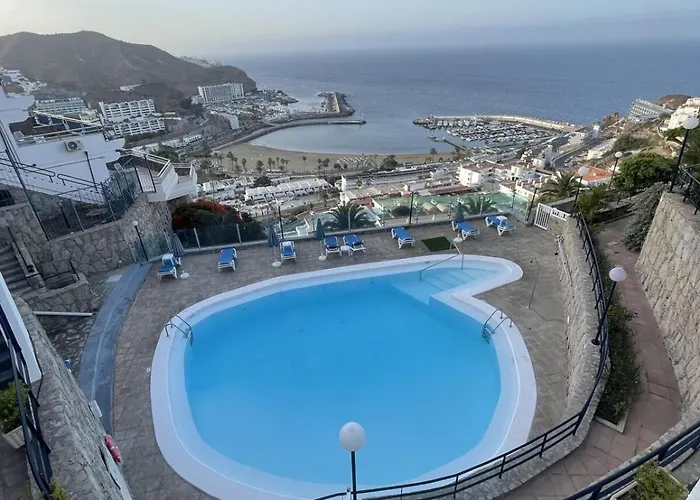 A Cliffside Ocean View Sanctuary For Couples *
