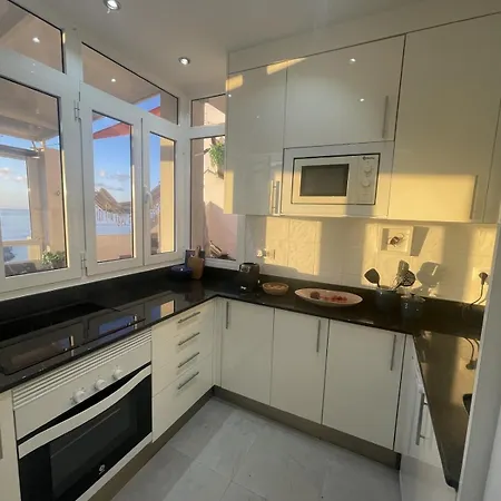 A Cliffside Ocean View Sanctuary For Couples Mogán