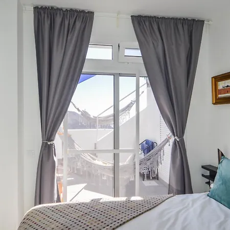 A Cliffside Ocean View Sanctuary For Couples *